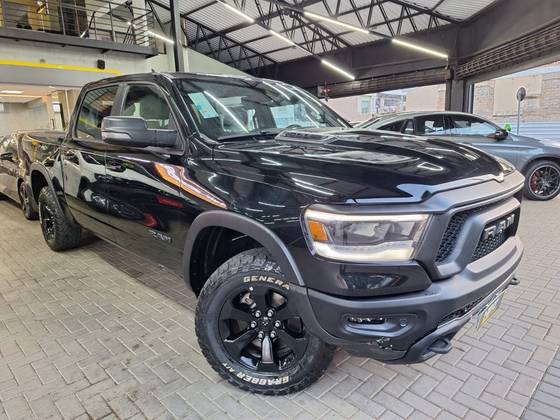 RAM 1500 5.7 V8 GASOLINA REBEL CD 4X4 AUTOMÁTICO RAM 1500 5.7 V8 GASOLINA REBEL CD 4X4 AUTOMÁTICO